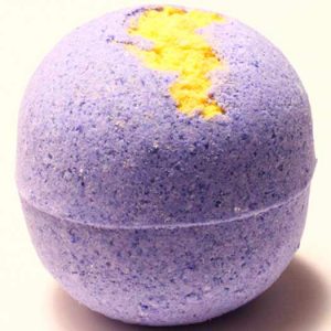 Floating Bath Bomb with Fizzy Frosting